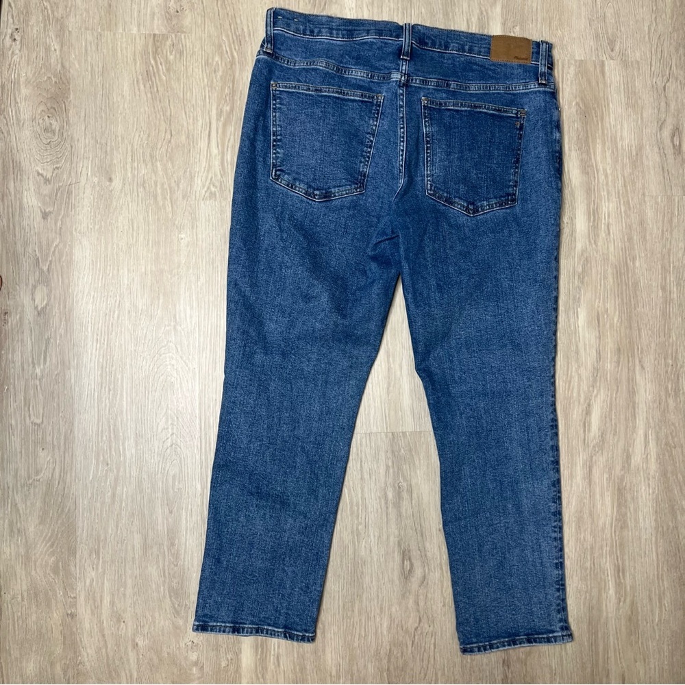 Madewell Mid-Rise Perfect Vintage Jean in Knowland Wash, Size 31 - Picture 5 of 5